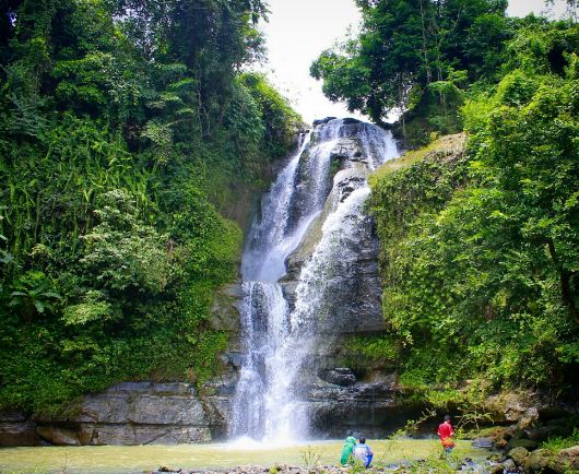 Jembatan Menuju Keajaiban Cilacap: Rahasia Venny Travel